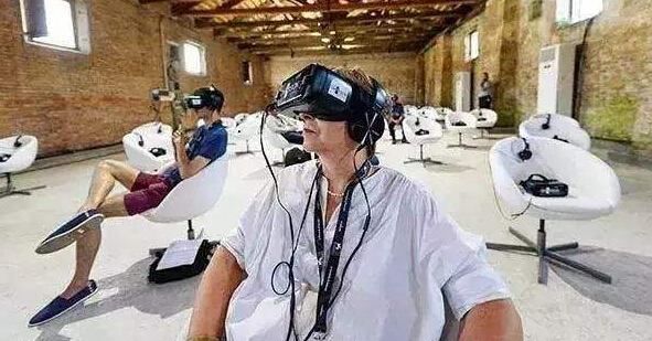 VR頭顯配置 VR頭顯配置